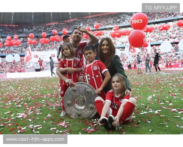 哈维·阿隆索重返安菲尔德,哈维阿隆索儿子 哈维·阿隆索重返安菲尔德,哈维阿隆索儿子