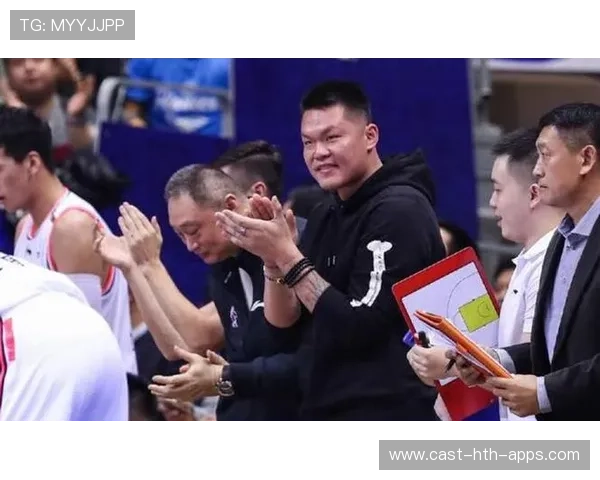 媒体人称广东补强“不可思议”,朱芳雨是幕后功臣 媒体人称广东补强“不可思议”,朱芳雨是幕后功臣